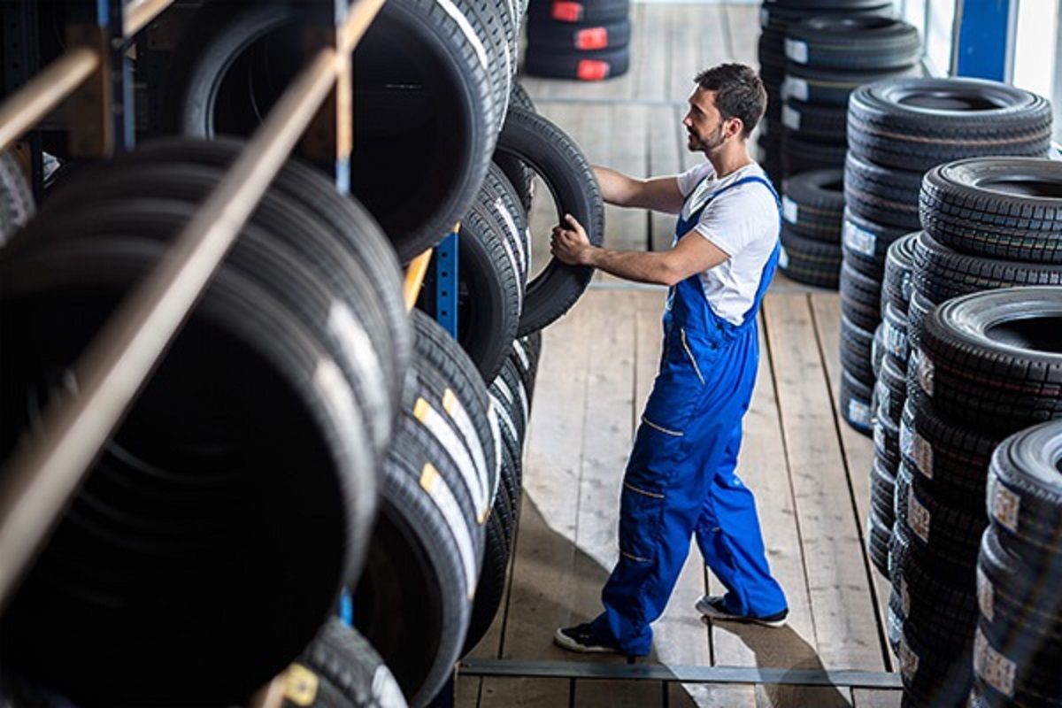 Read more about the article Oto Lastik Servisi